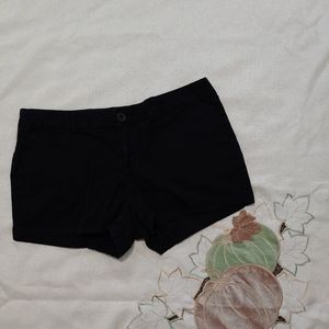 No boundaries shorts